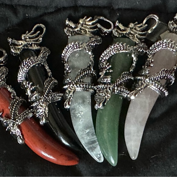 Dragon With Talon Necklace - Picture 8 of 9
